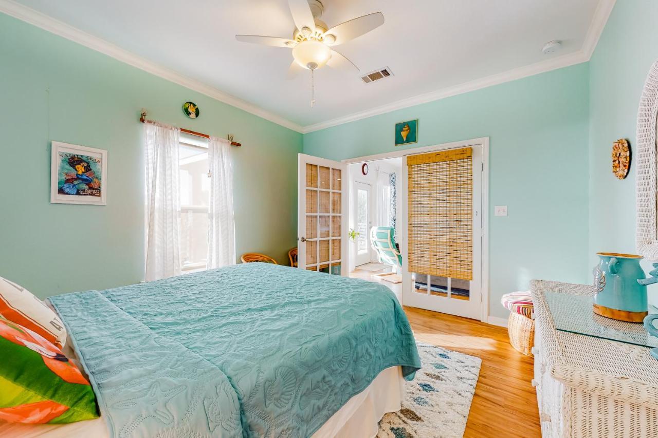 4 Palms Villa Bolivar Peninsula Bagian luar foto